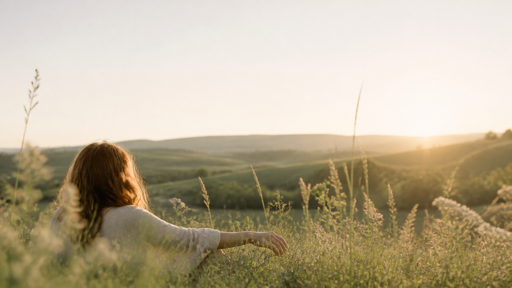 Napfényes mező, nyugodt wellbeing hangulat